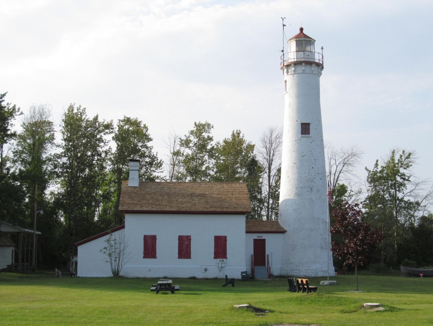 Calamita 3D In Cristallo Weekino - Faretto Lighthouse Point, Michigan: Souvenir Di Viaggio Originale