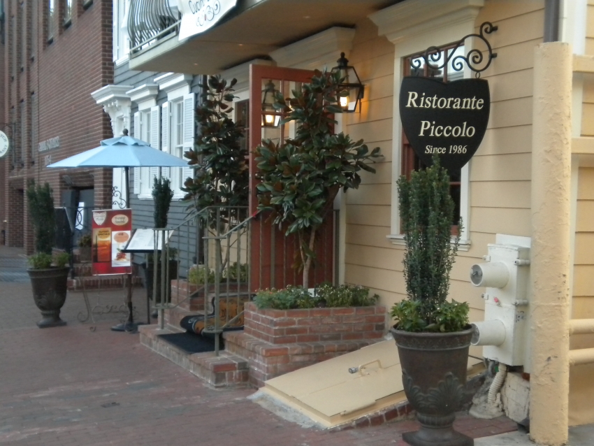 Ristorante Piccolo, Washington, eventseeker