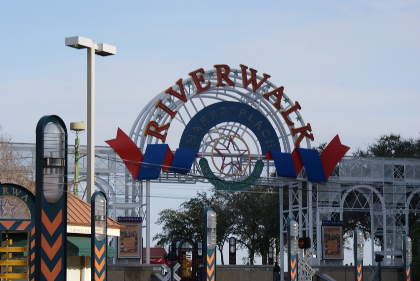 The Outlet Collection at Riverwalk, New Orleans cityseeker