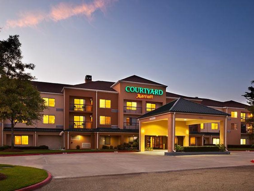 Courtyard By Marriott Baton Rouge Siegen Lane Baton Rouge La