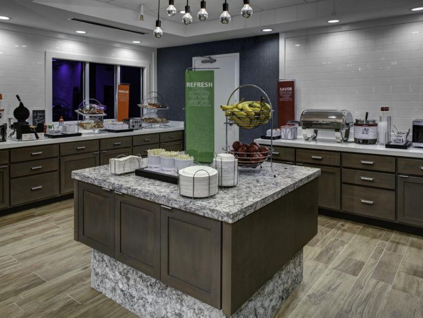 Hampton Inn Atlanta-Georgia Tech-Downtown, Atlanta | cityseeker